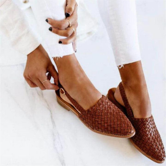 ESMÉRÉE – SANDALES EN CUIR ARTISANALES CLASSIQUES
